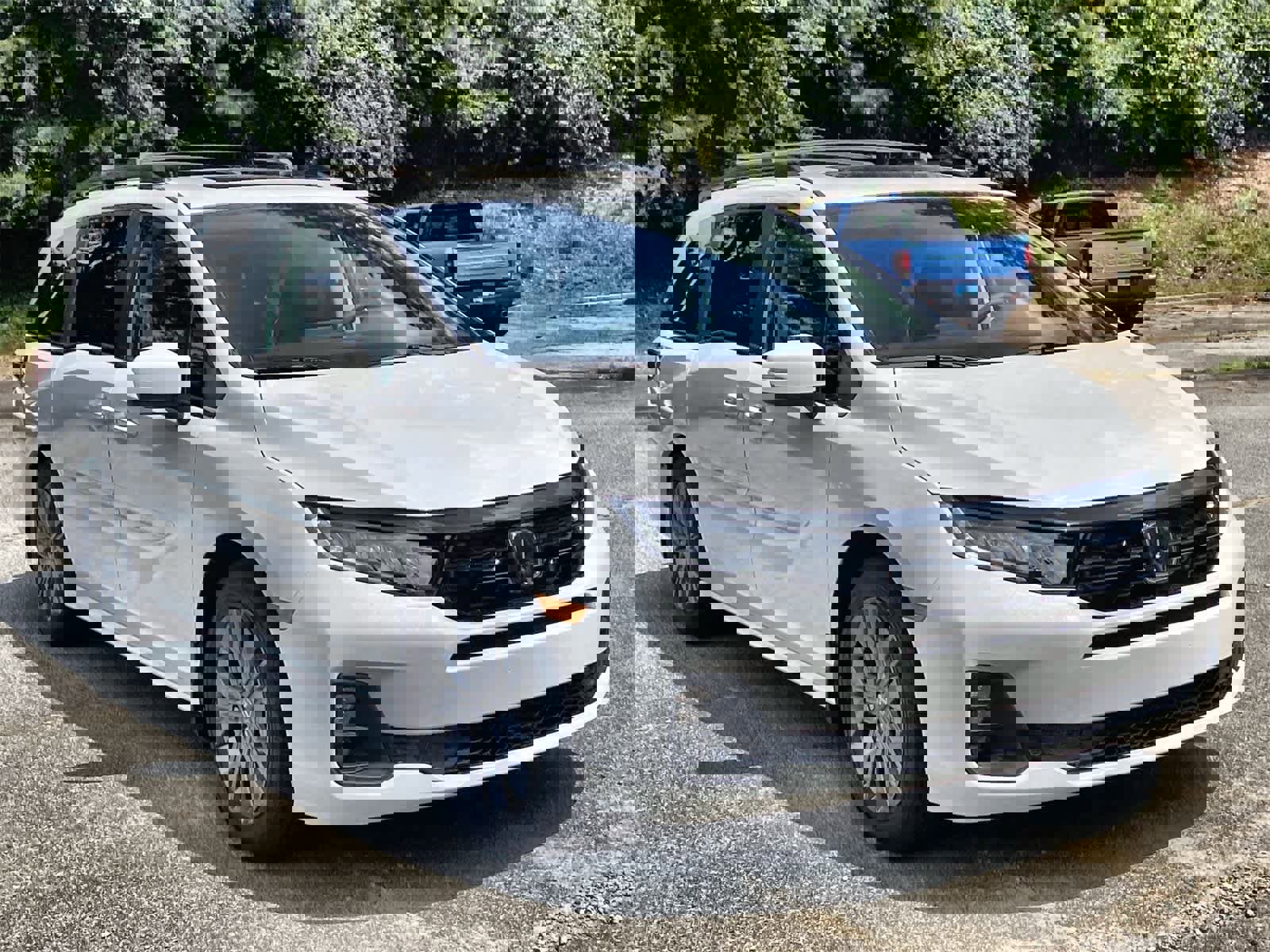 New 2026 Honda Odyssey Touring image 5