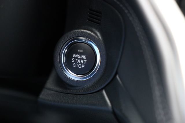 Certified 2025 Subaru Outback Limited image 34