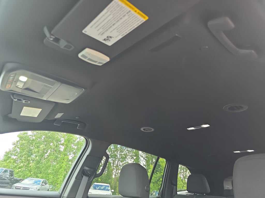 New 2026 GMC Acadia Elevation w/ LPO, Floor Liner Package FWD image 34