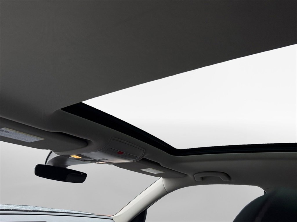 Used 2018 Volkswagen Atlas SEL image 23