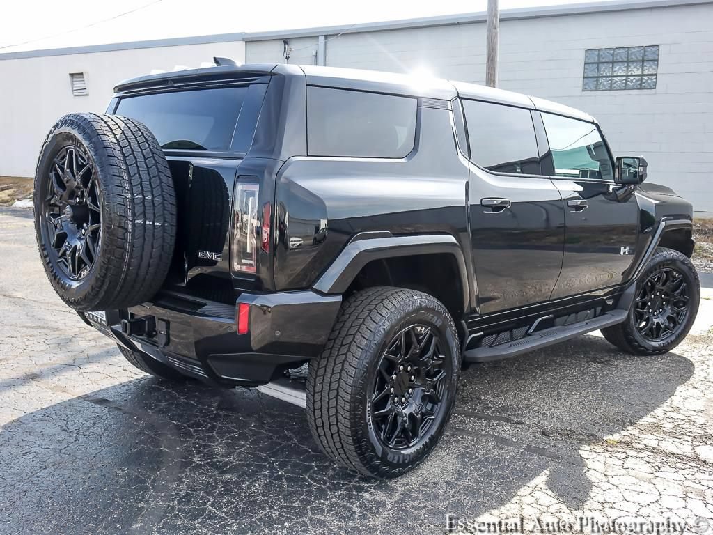 Used 2025 GMC Hummer EV 2X AWD/4WD image 9