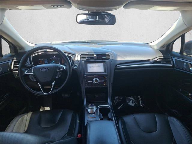 Used 2019 Ford Fusion Titanium AWD/4WD image 16