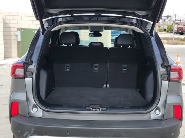 Certified 2025 Ford Escape Platinum AWD/4WD image 13