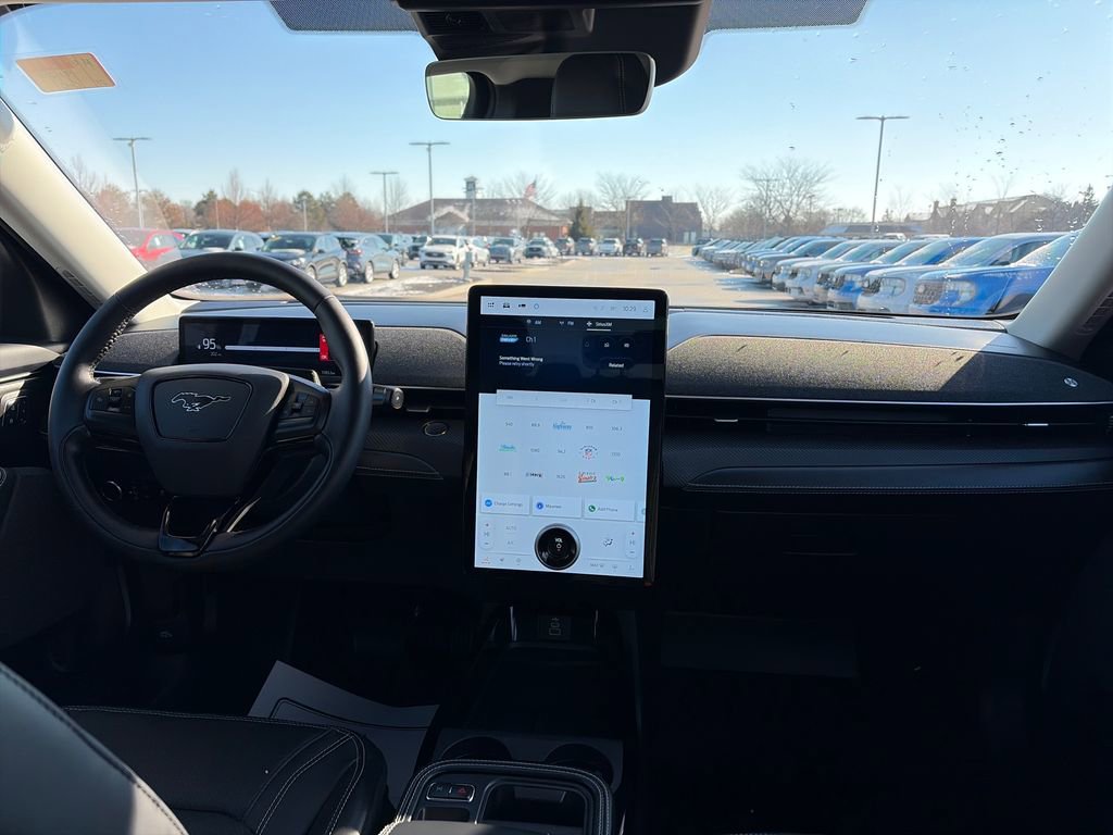 Used 2025 Ford Mustang Mach-E Premium image 43