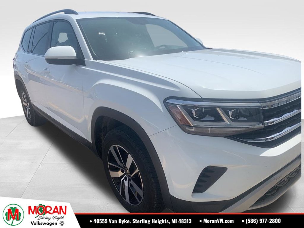 Used 2023 Volkswagen Atlas SE AWD/4WD image 2