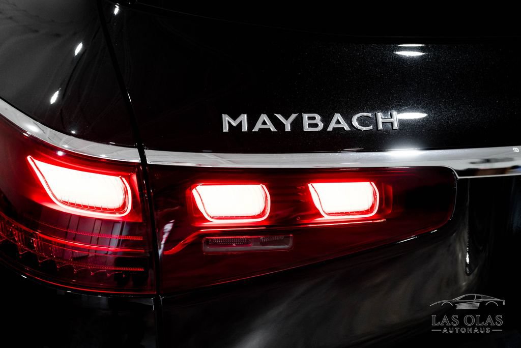 Used 2026 Mercedes-Benz Maybach GLS 600 4MATIC image 14