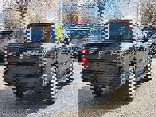 Certified 2022 Nissan Frontier SV image 3