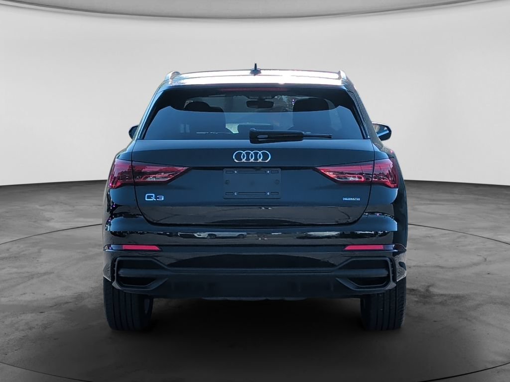 Used 2023 Audi Q3 2.0T Premium Plus w/ Premium Plus Package AWD/4WD image 6