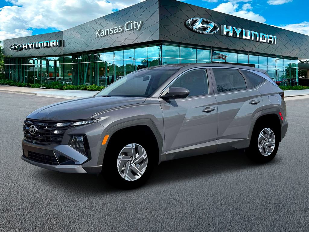 New 2026 Hyundai Tucson Blue SE image 2