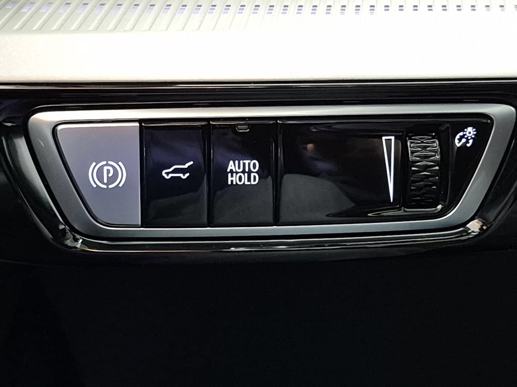 New 2027 Cadillac Optiq Premium Luxury RWD image 18