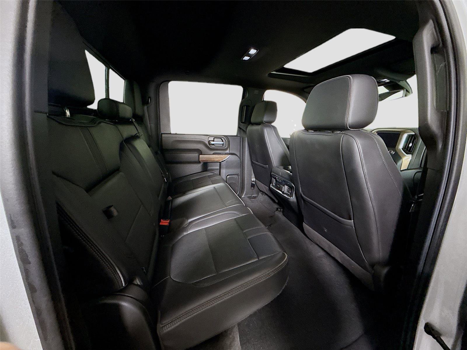 Used 2021 Chevrolet Silverado 3500 High Country w/ Safety Package II image 22