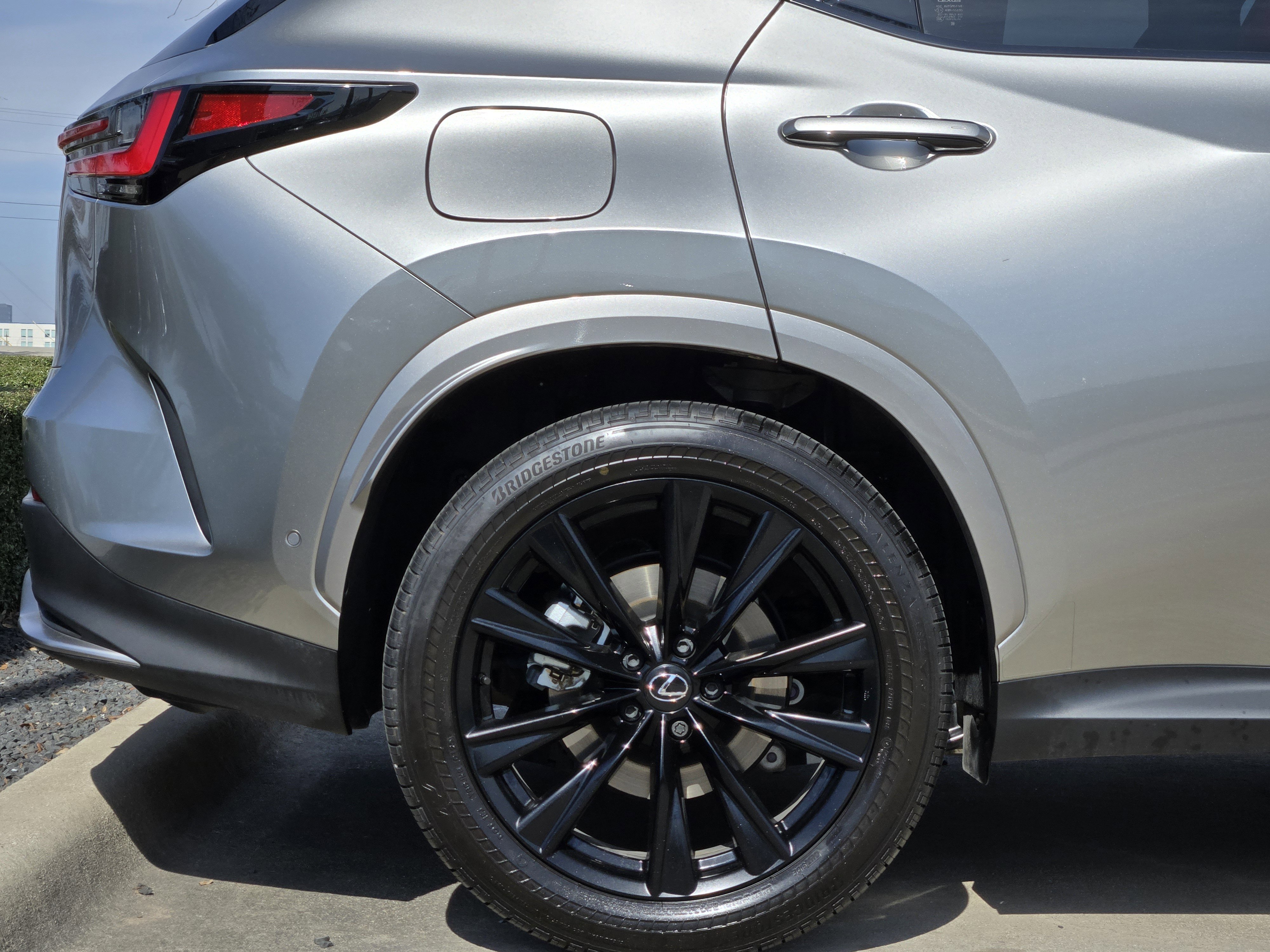 Certified 2025 Lexus NX 450h+ F Sport w/ Accessory Package (K3) image 5