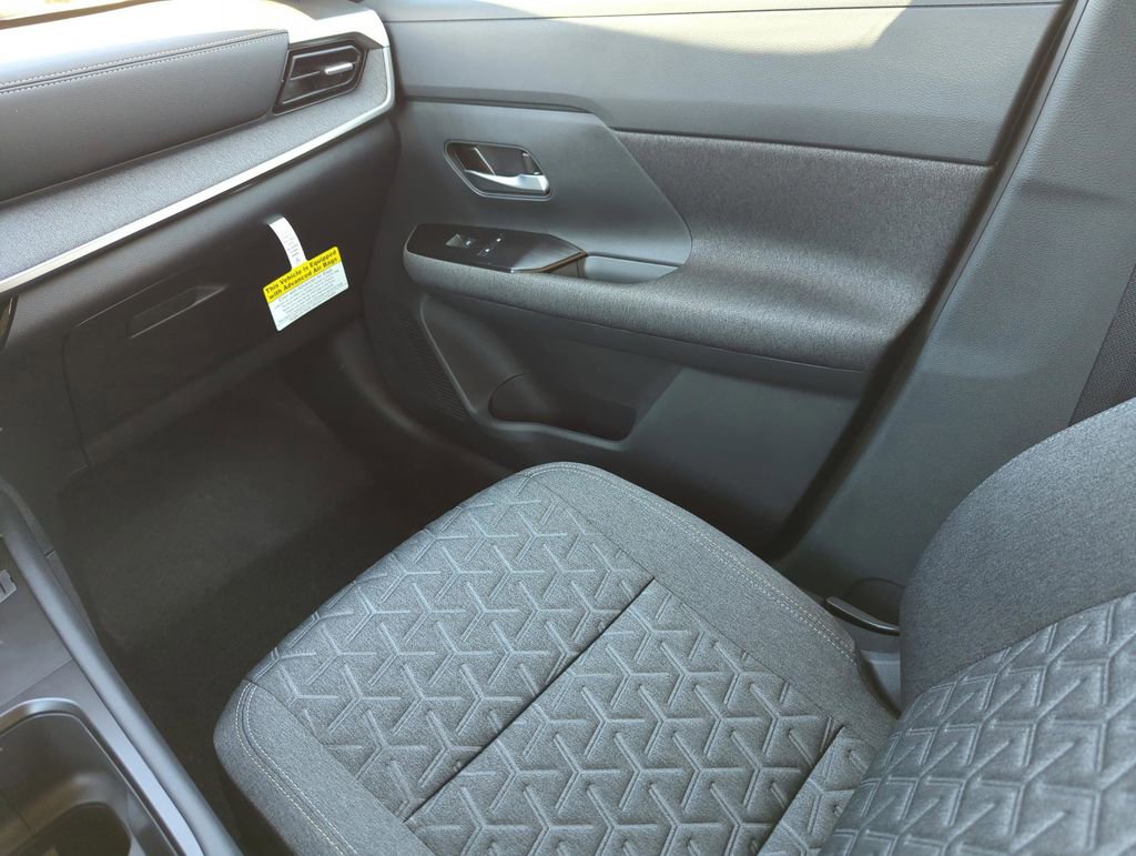 New 2026 Nissan Kicks SV image 18