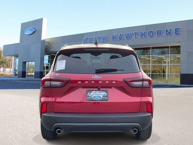 Certified 2025 Ford Escape ST-Line w/ Tech Pack #1 FWD image 5
