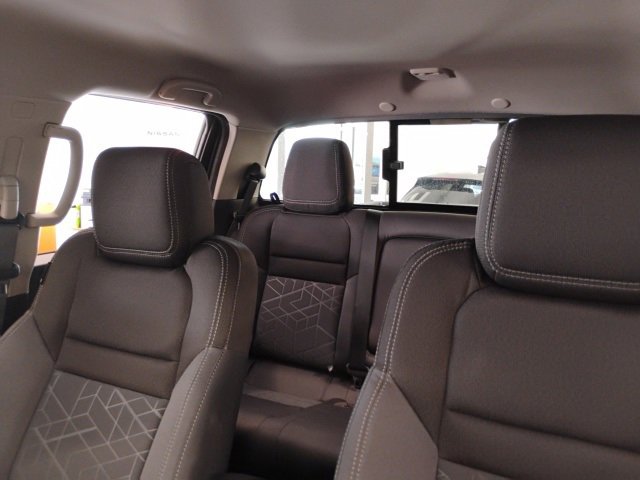 New 2025 Nissan Frontier SV image 12