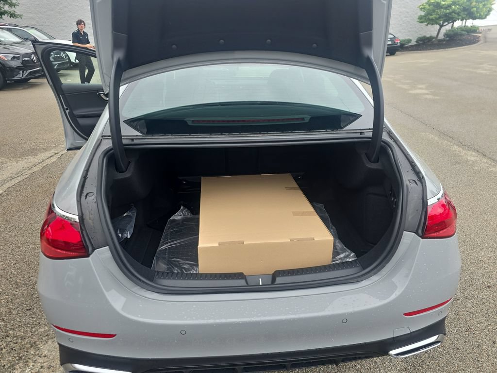 New 2026 Mercedes-Benz E 450 4MATIC Sedan image 23