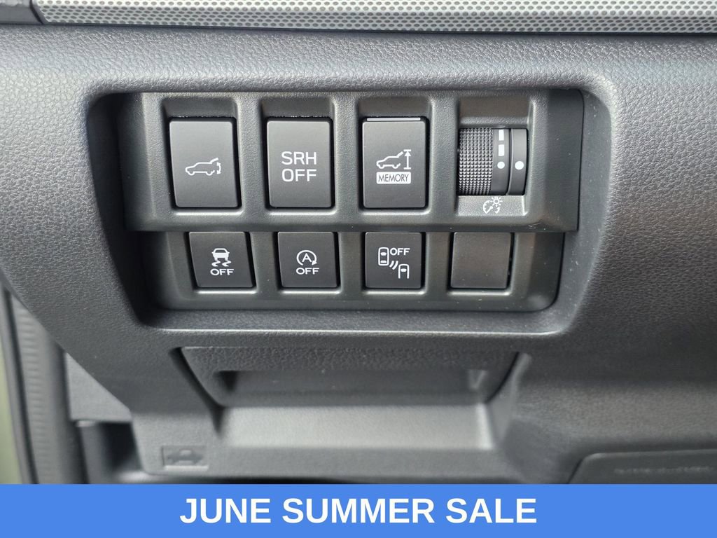 Used 2020 Subaru Forester Limited w/ Popular Package #3 AWD/4WD image 29