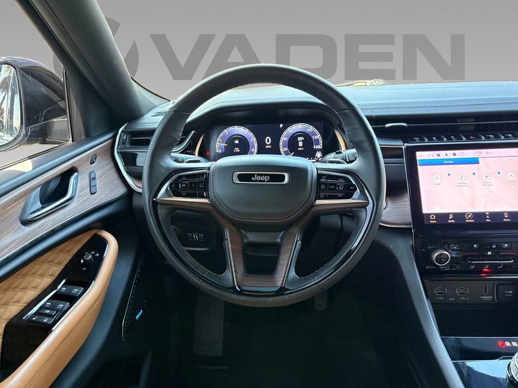 Used 2023 Jeep Grand Cherokee L Summit w/ Advanced Protech Group IV image 15