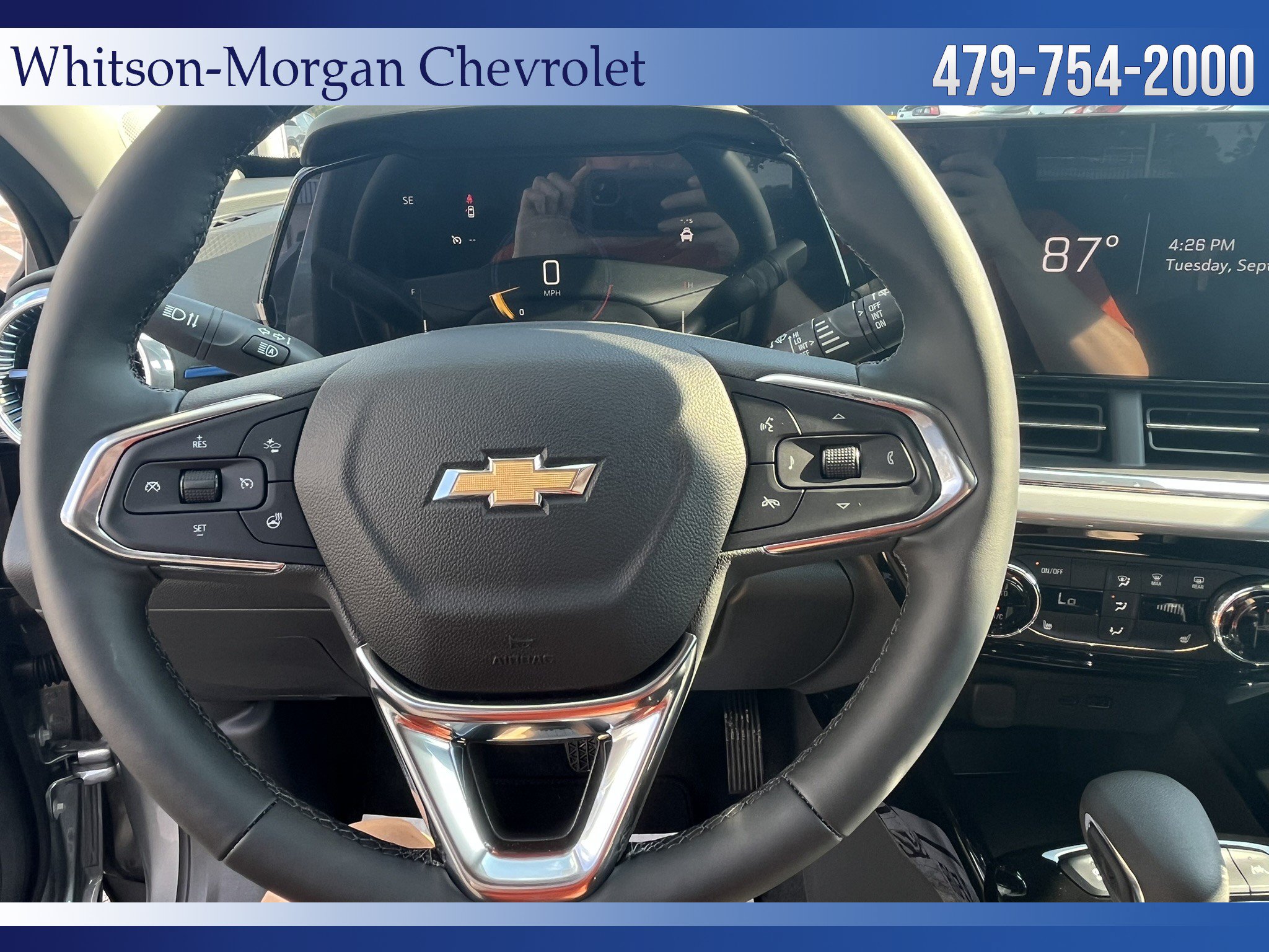 New 2026 Chevrolet Trax LT w/ LT Convenience Package FWD image 10
