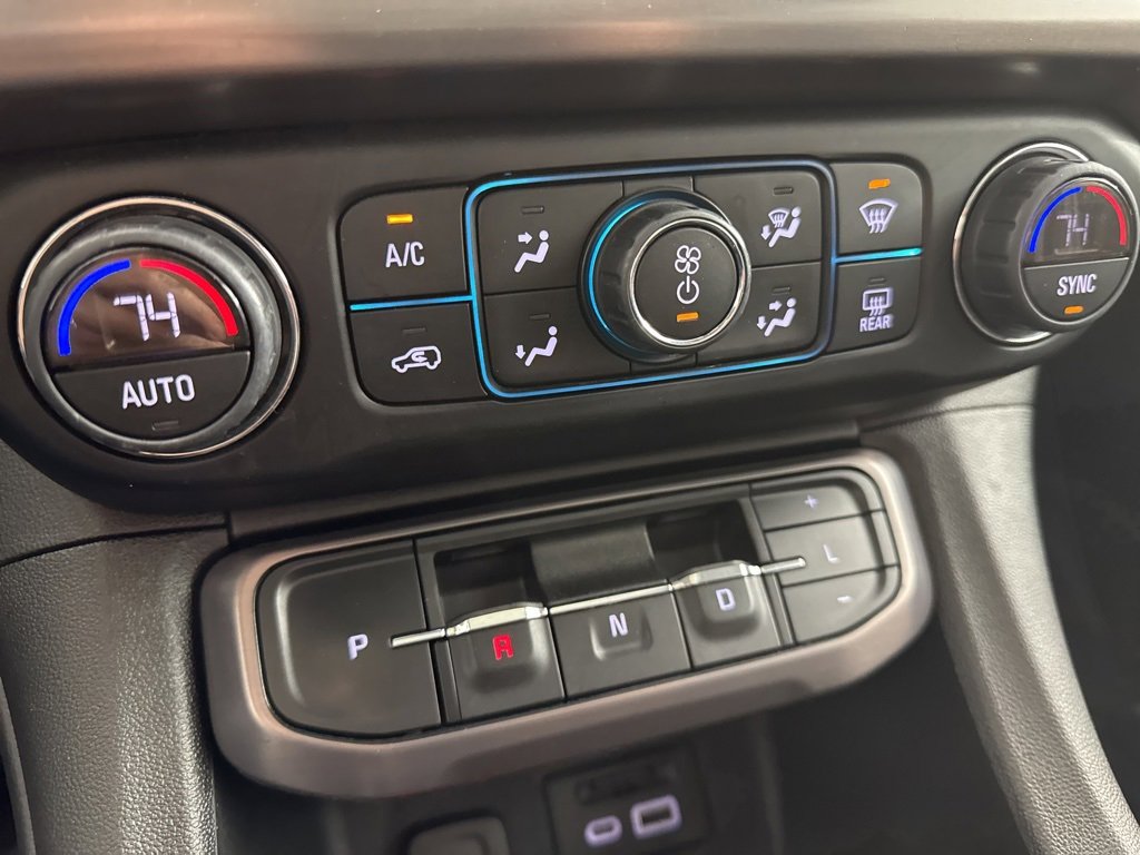 Used 2022 GMC Acadia AT4 w/ GMC Pro Grade Package image 22