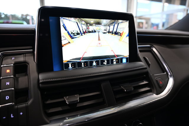 Used 2024 Chevrolet Tahoe LT w/ Luxury Package AWD/4WD image 17