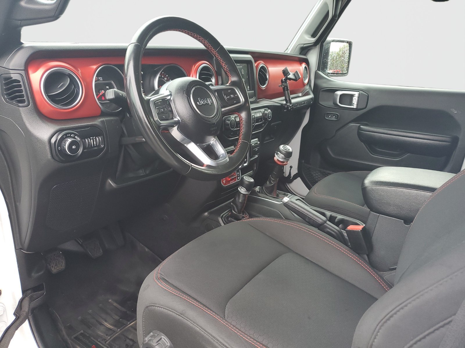 Used 2021 Jeep Wrangler Rubicon AWD/4WD image 17