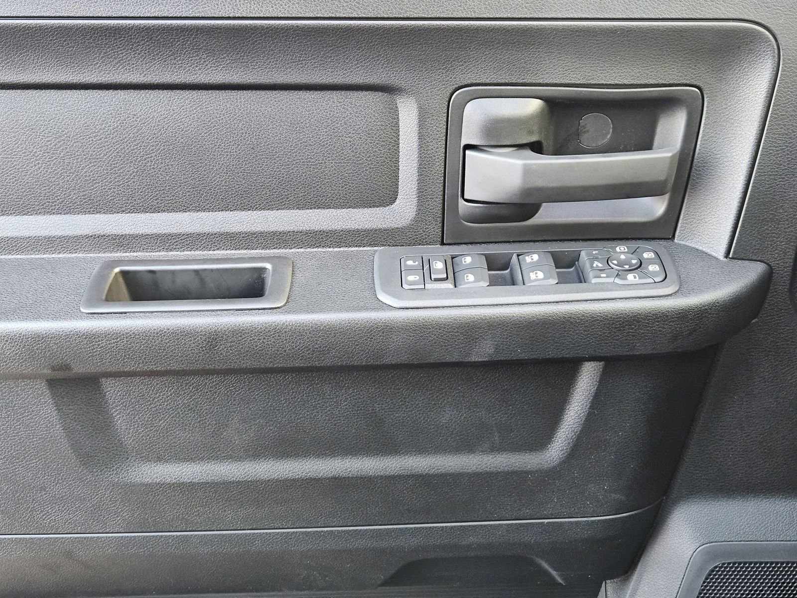 New 2026 RAM 2500 Tradesman image 25