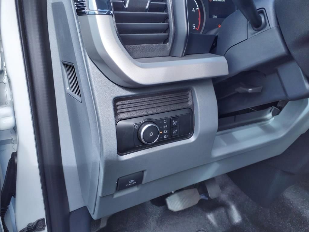 New 2024 Ford F550 4x4 Regular Cab Super Duty image 10