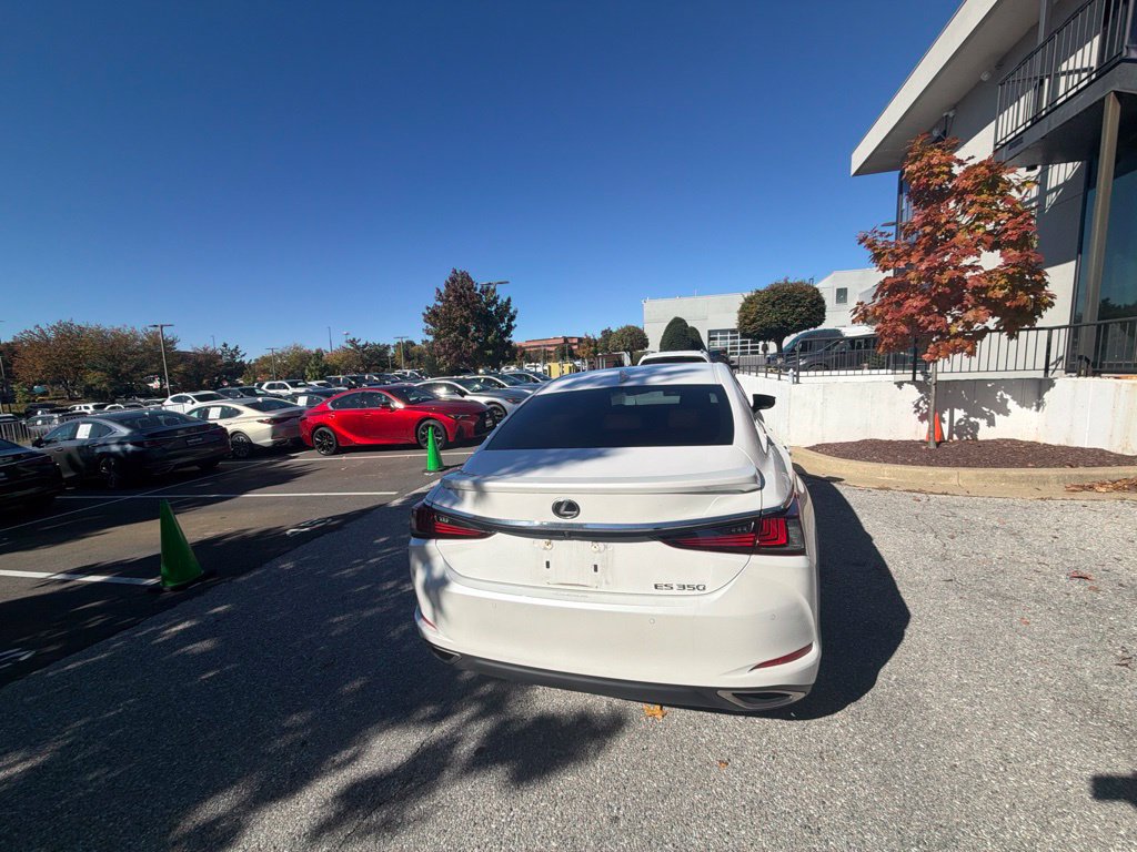 Certified 2025 Lexus ES 350 w/ Premium Package FWD image 12