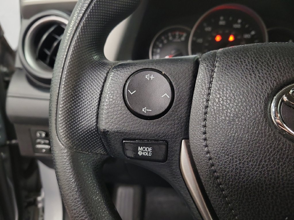 Used 2016 Toyota RAV4 LE AWD/4WD image 22