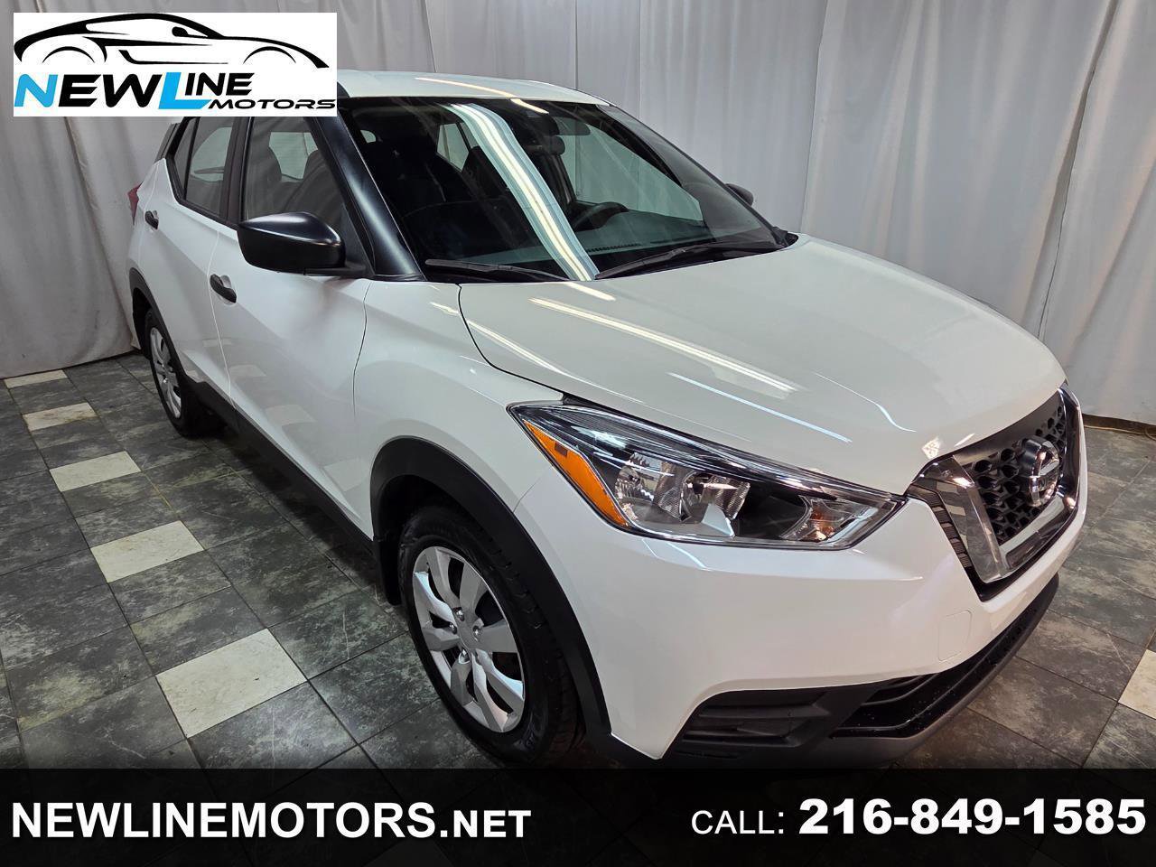 Used 2020 Nissan Kicks S FWD image 1