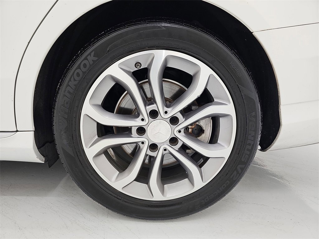 Used 2015 Mercedes-Benz C 300 Sedan image 38