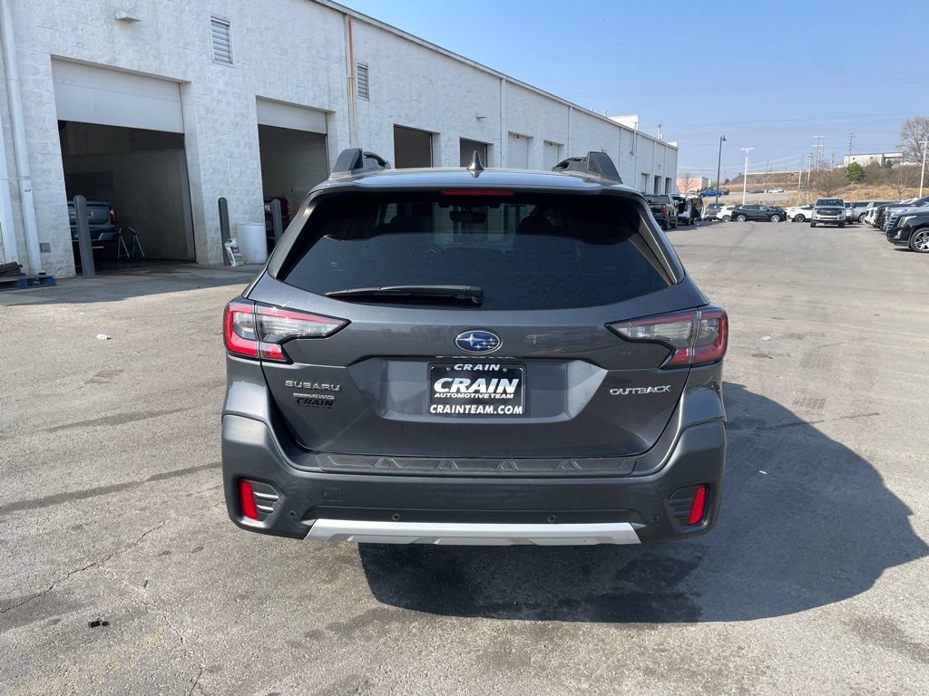 Used 2022 Subaru Outback Limited AWD/4WD image 6