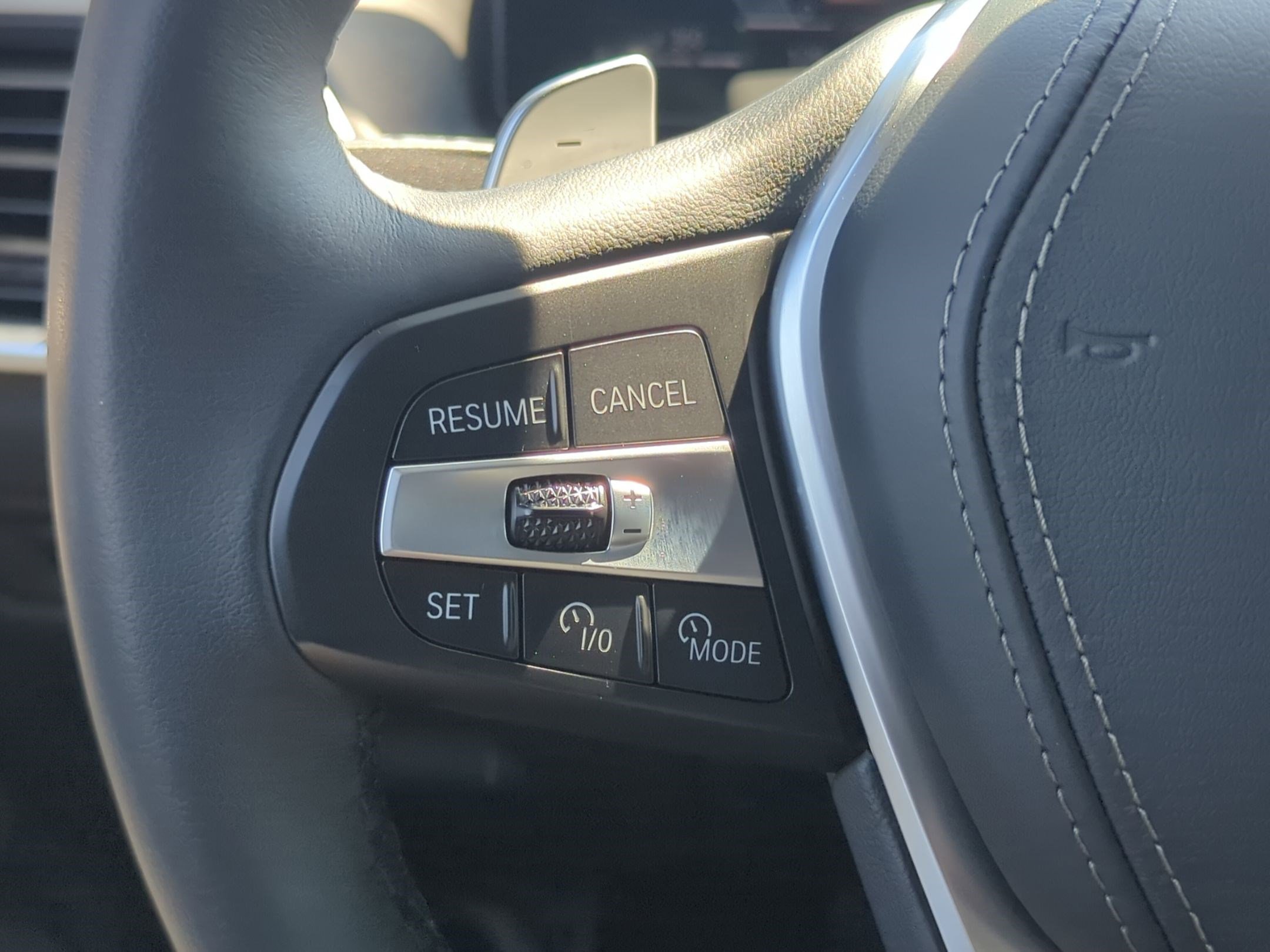 Used 2025 BMW X5 xDrive50e w/ Premium Package image 19