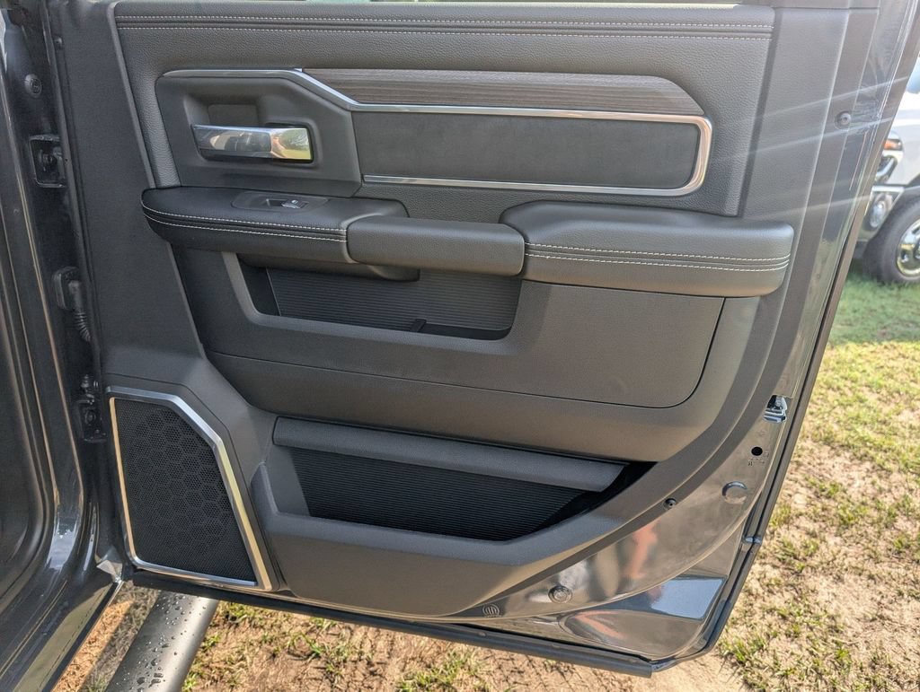 New 2026 RAM 3500 Laramie w/ Night Edition AWD/4WD image 30