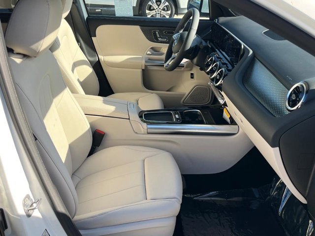 New 2026 Mercedes-Benz GLA 250 image 15