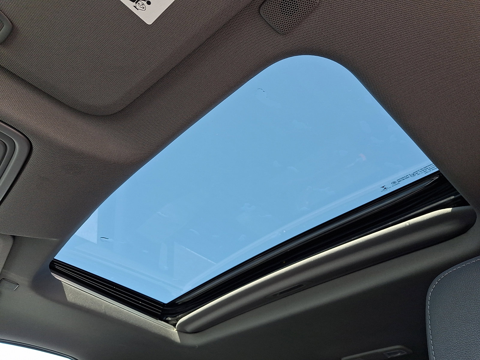 Certified 2022 Chevrolet Silverado 1500 LTZ w/ LTZ Premium Package image 14