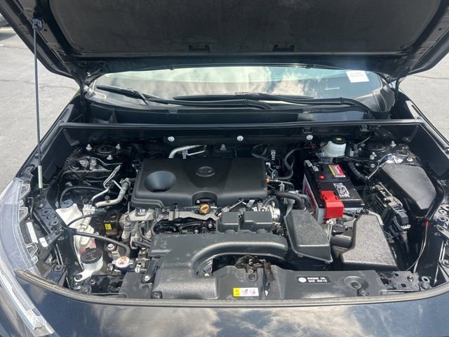 Used 2024 Toyota RAV4 XLE FWD image 15