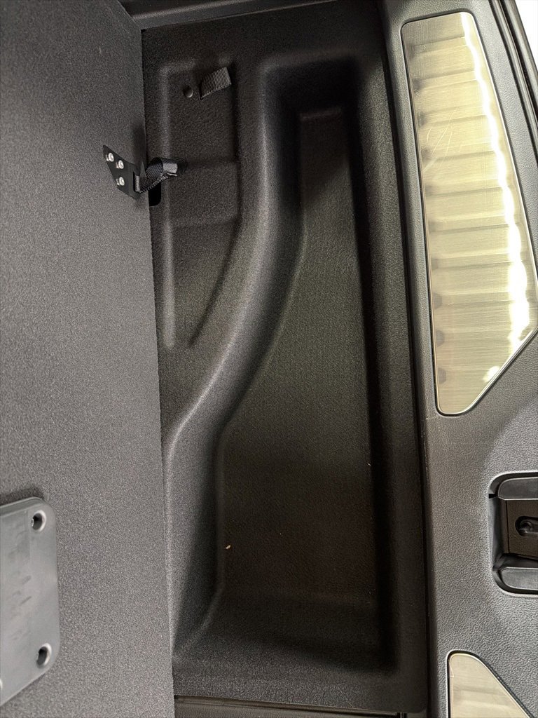 Certified 2025 INFINITI QX80 Pure image 11