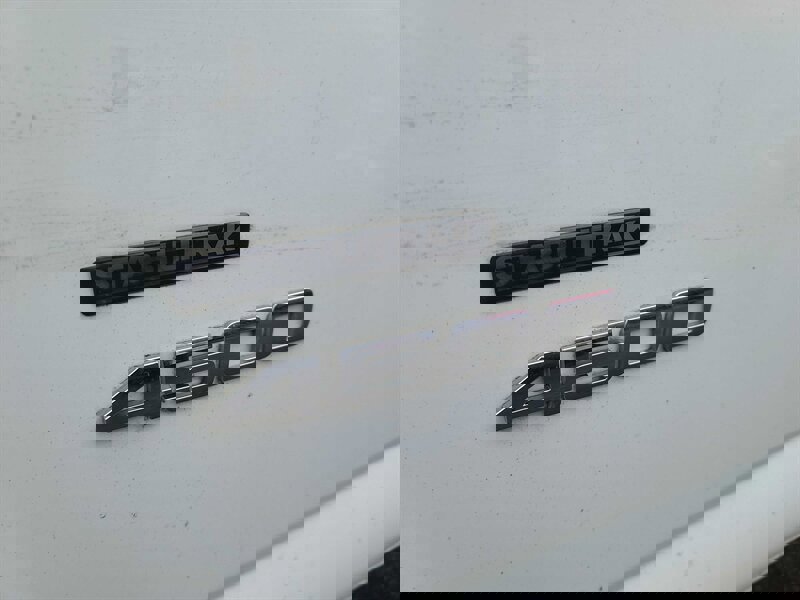 Used 2018 Chevrolet Express 4500 Extended w/ Driver Convenience Package RWD image 27