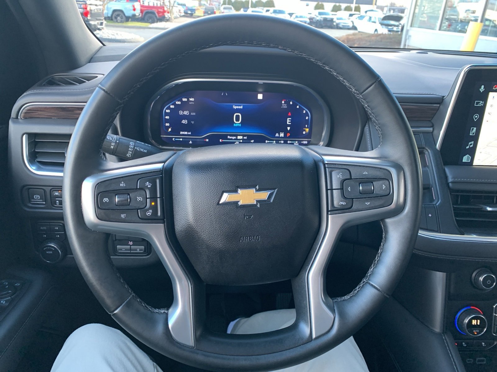 Used 2023 Chevrolet Tahoe LT w/ LT Signature Package image 32