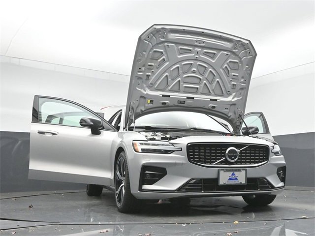 Used 2023 Volvo S60 B5 Plus w/ Climate Package image 50