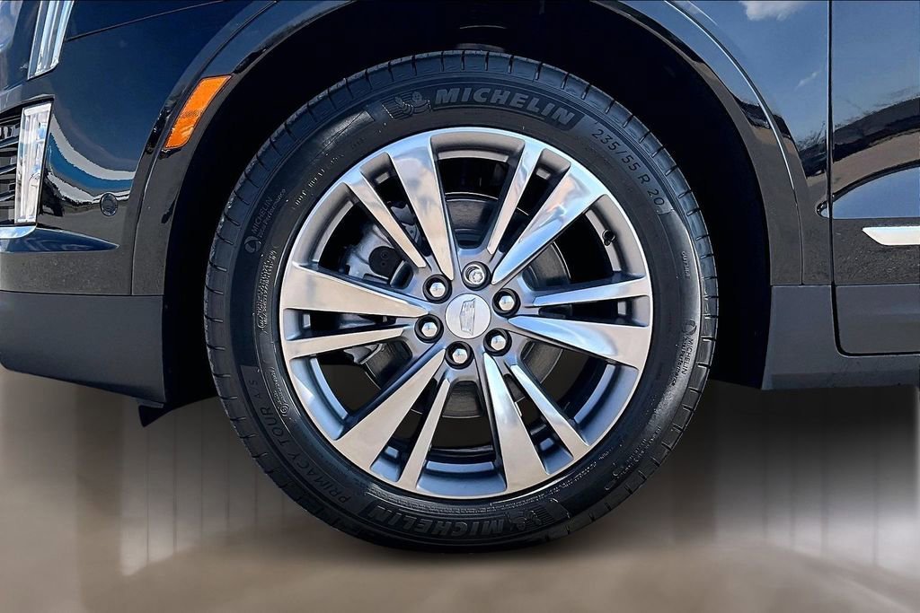 New 2026 Cadillac XT5 Premium Luxury w/ Driver Assist Package AWD/4WD image 12
