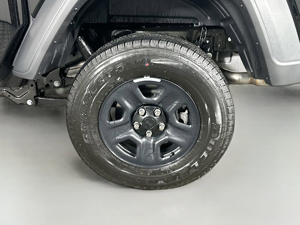 New 2026 Jeep Gladiator Sport image 17