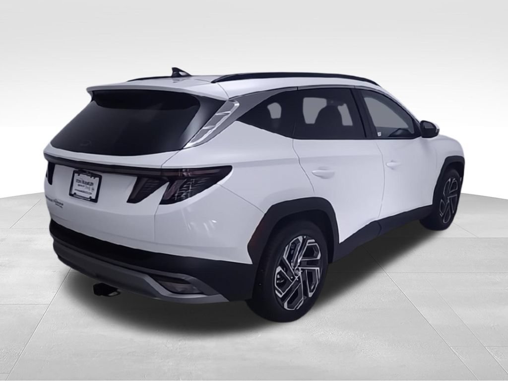 Used 2025 Hyundai Tucson Limited FWD image 9