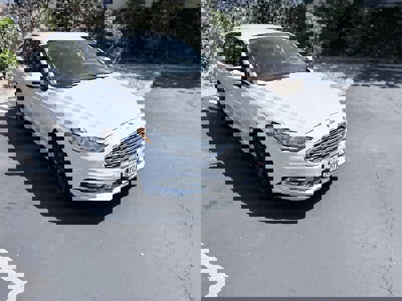 Used 2018 Ford Fusion S w/ Equipment Group 101A image 7