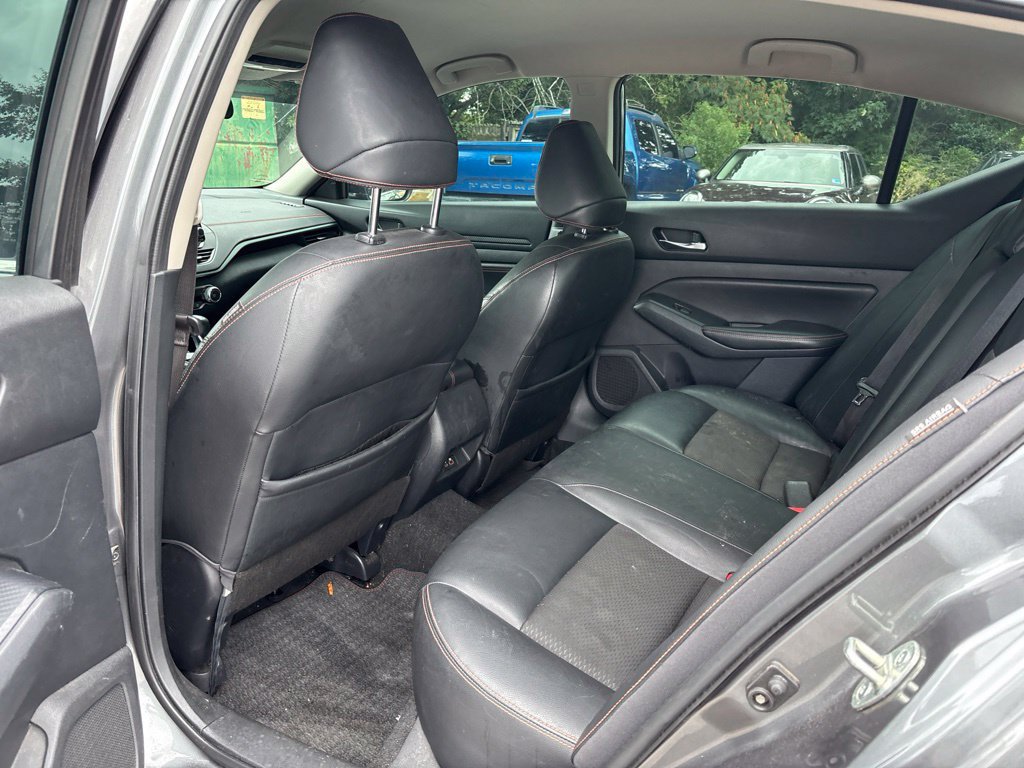 Used 2019 Nissan Altima 2.5 SR FWD image 7