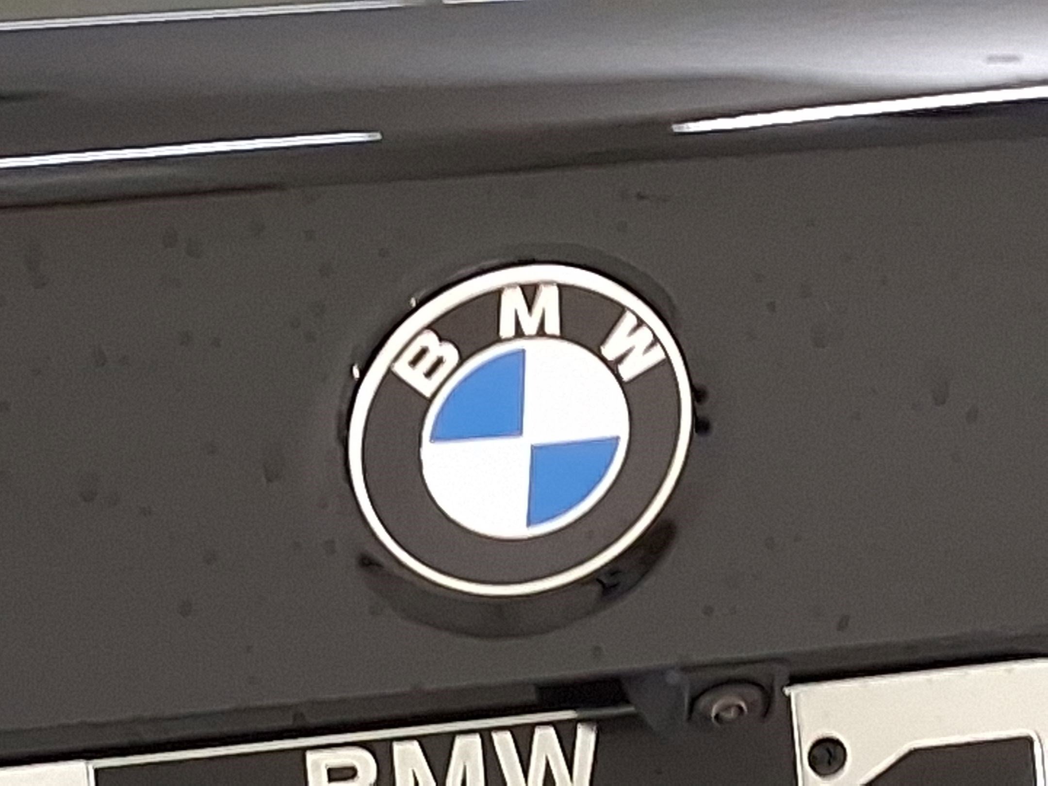 New 2026 BMW 330i Sedan w/ Convenience Package image 19