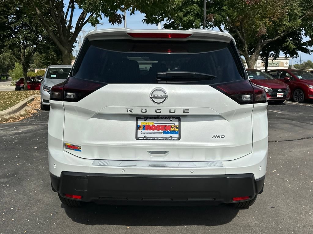 New 2026 Nissan Rogue SV image 4