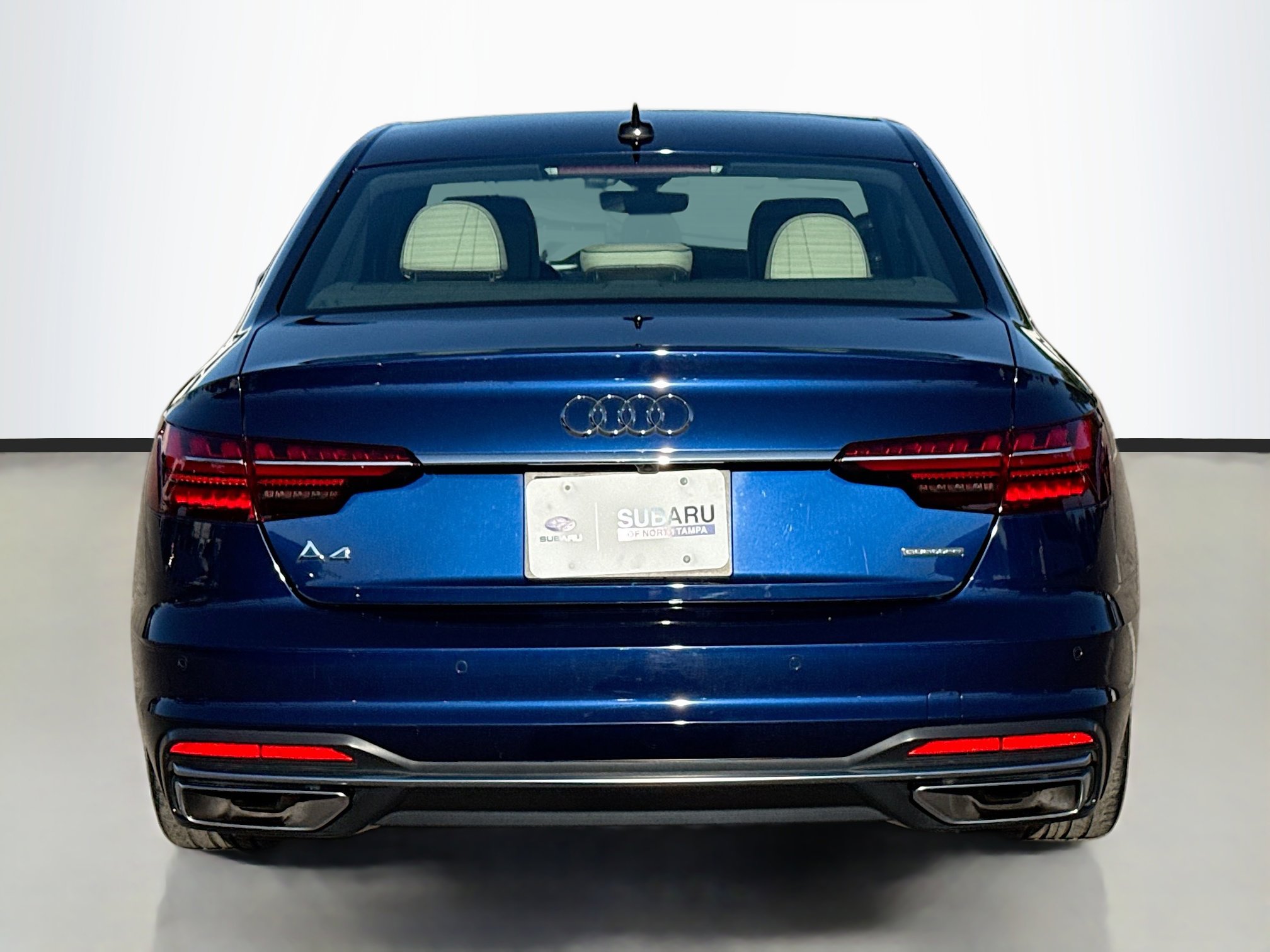 Used 2024 Audi A4 2.0T Premium w/ Convenience Package image 4